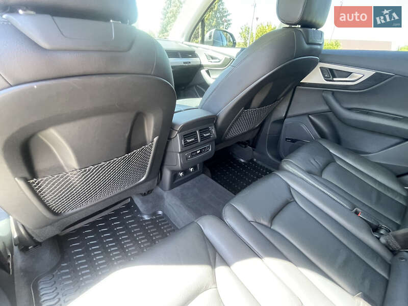 Внедорожник / Кроссовер Audi Q7 2018 в Виннице
