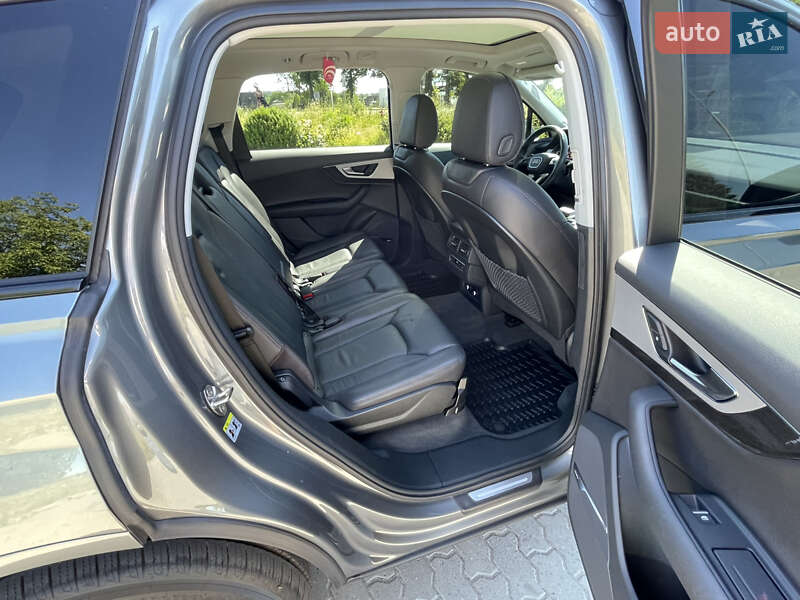Внедорожник / Кроссовер Audi Q7 2018 в Виннице