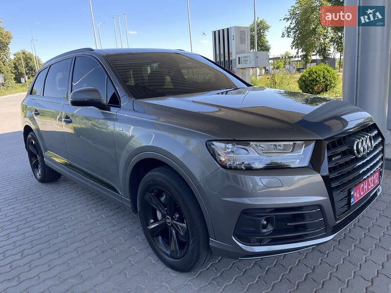 Внедорожник / Кроссовер Audi Q7 2018 в Виннице