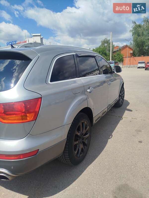 Внедорожник / Кроссовер Audi Q7 2007 в Харькове