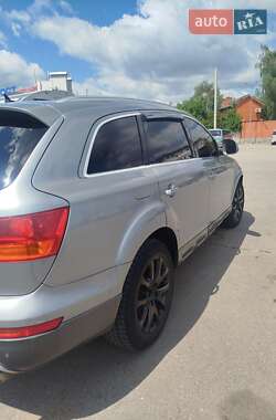 Внедорожник / Кроссовер Audi Q7 2007 в 