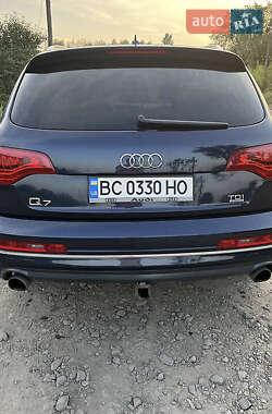 Внедорожник / Кроссовер Audi Q7 2013 в 