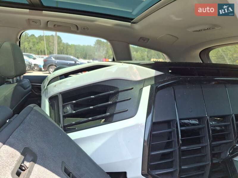 Внедорожник / Кроссовер Audi Q7 2020 в Львове