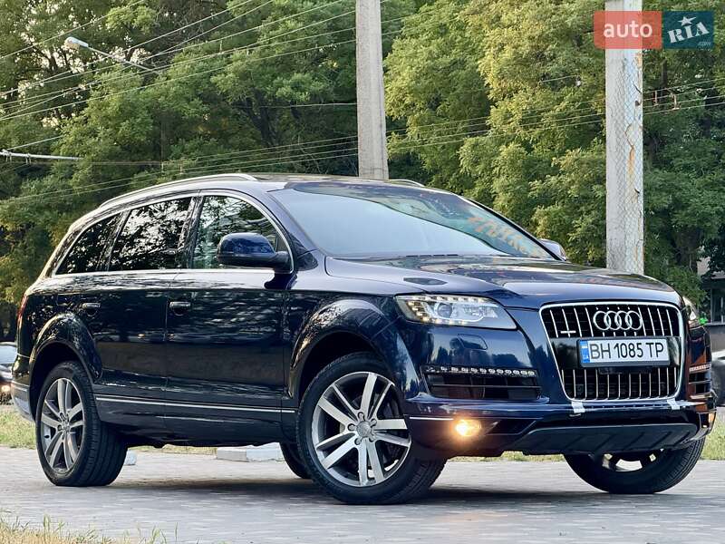 Внедорожник / Кроссовер Audi Q7 2012 в Одессе