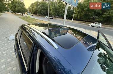 Позашляховик / Кросовер Audi Q7 2012 в 