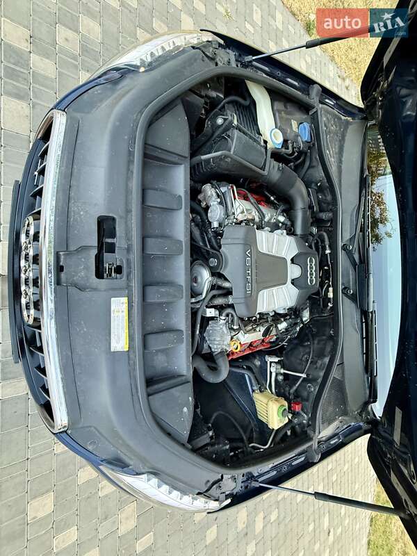 Внедорожник / Кроссовер Audi Q7 2012 в Одессе