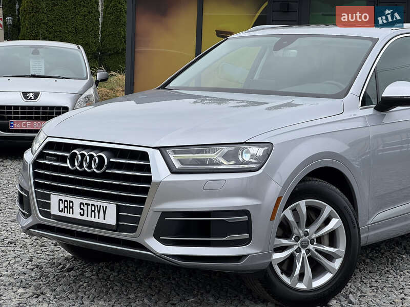 Внедорожник / Кроссовер Audi Q7 2017 в Стрые