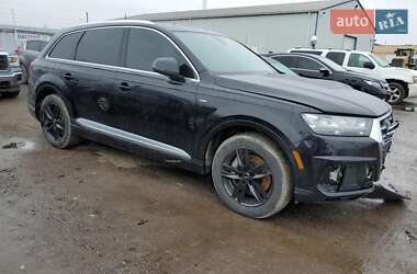 Внедорожник / Кроссовер Audi Q7 2018 в 