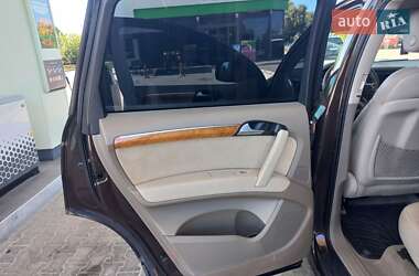 Внедорожник / Кроссовер Audi Q7 2014 в 