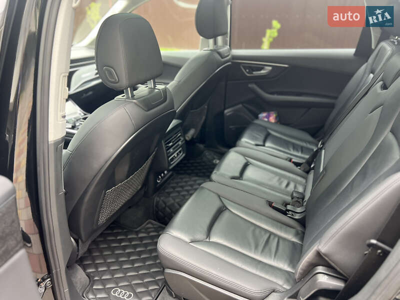 Внедорожник / Кроссовер Audi Q7 2019 в Львове