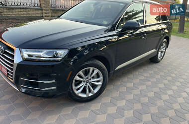 Позашляховик / Кросовер Audi Q7 2016 в Лубнах