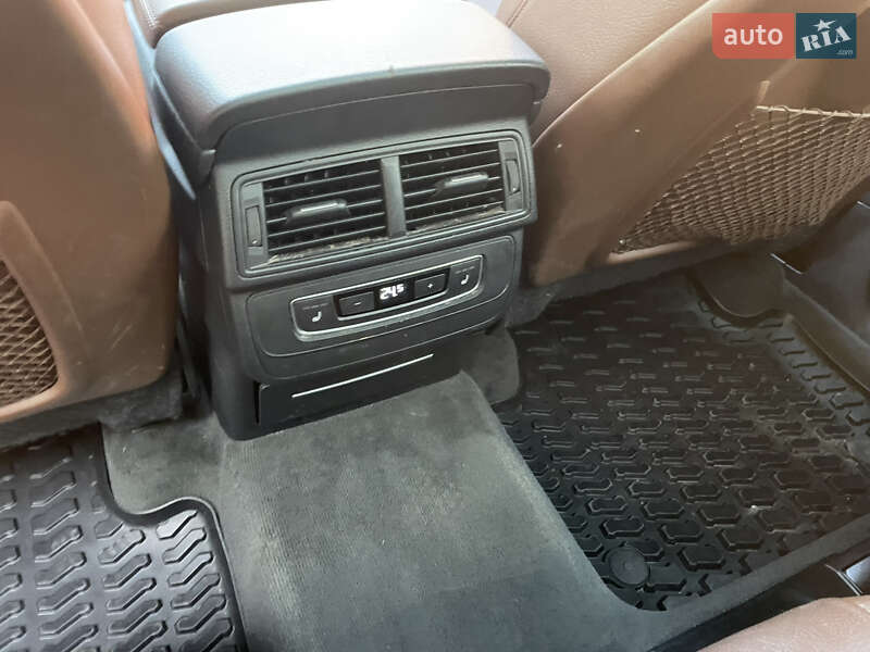 Внедорожник / Кроссовер Audi Q7 2016 в Лубнах
