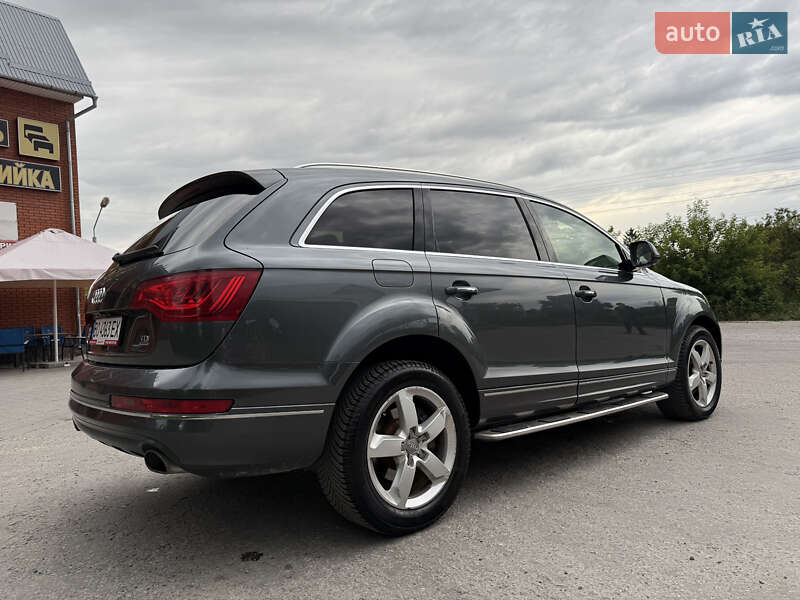 Внедорожник / Кроссовер Audi Q7 2013 в Кременце