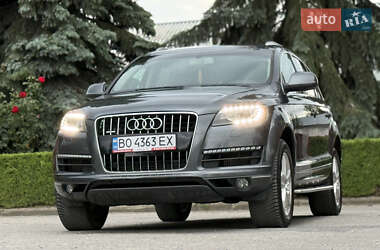 Позашляховик / Кросовер Audi Q7 2013 в 