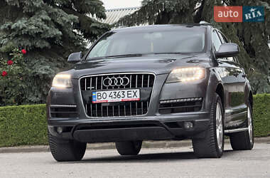 Позашляховик / Кросовер Audi Q7 2013 в 