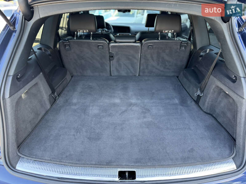 Позашляховик / Кросовер Audi Q7 2010 в Львові