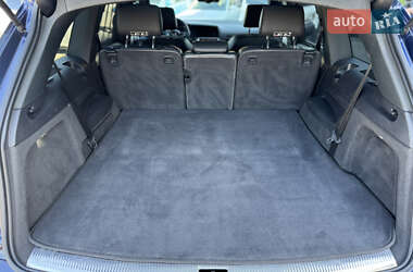 Внедорожник / Кроссовер Audi Q7 2010 в 