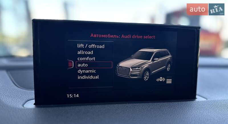 Внедорожник / Кроссовер Audi Q7 2015 в Киеве
