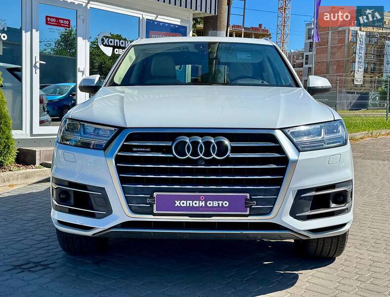 Внедорожник / Кроссовер Audi Q7 2017 в Львове