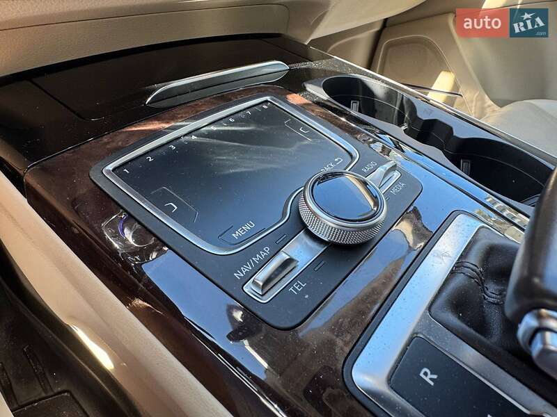 Внедорожник / Кроссовер Audi Q7 2017 в Львове