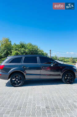 Внедорожник / Кроссовер Audi Q7 2014 в 
