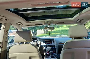 Внедорожник / Кроссовер Audi Q7 2012 в 