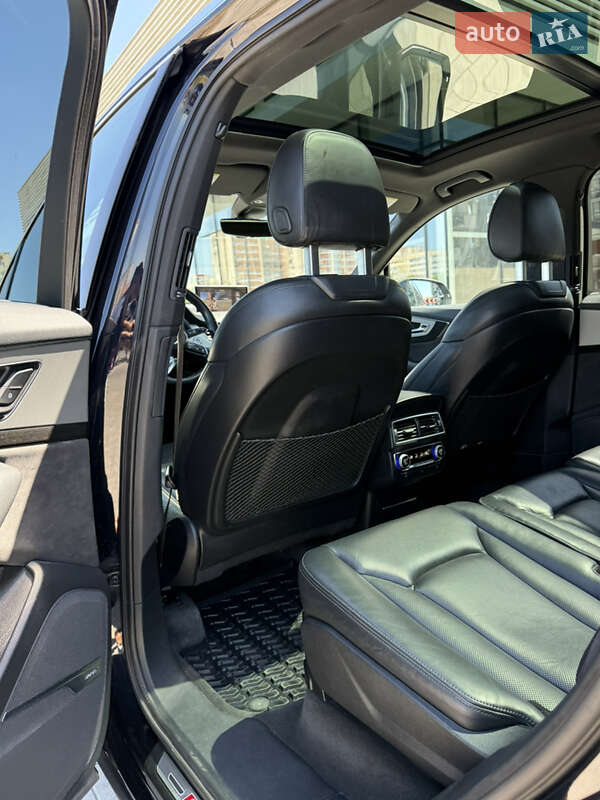 Внедорожник / Кроссовер Audi Q7 2017 в Львове фото 3 Внедорожник / Кроссовер Audi Q7 2017 в Львове