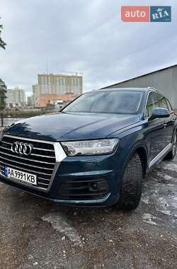 Внедорожник / Кроссовер Audi Q7 2017 в Киеве