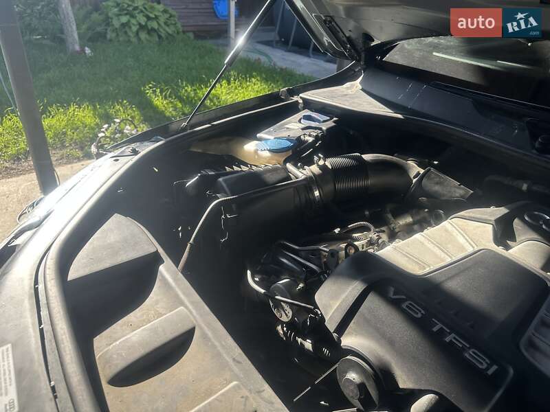 Внедорожник / Кроссовер Audi Q7 2015 в Конотопе