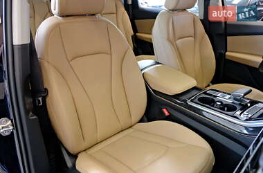 Внедорожник / Кроссовер Audi Q7 2021 в 