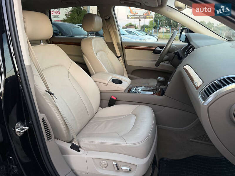 Внедорожник / Кроссовер Audi Q7 2015 в Коломые