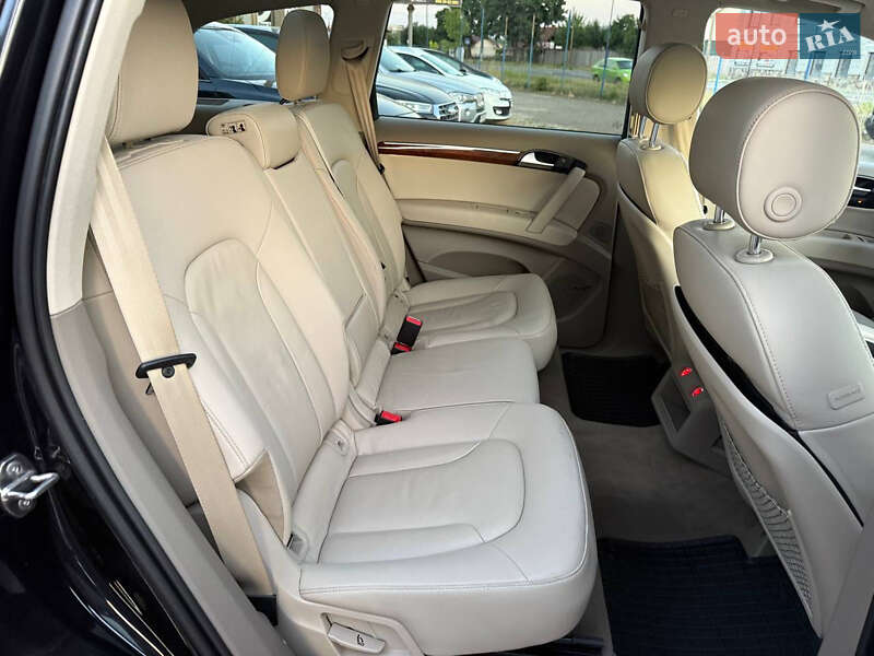 Внедорожник / Кроссовер Audi Q7 2015 в Коломые