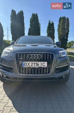 Внедорожник / Кроссовер Audi Q7 2013 в 