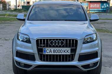 Позашляховик / Кросовер Audi Q7 2010 в 