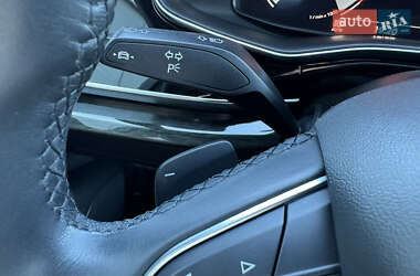 Внедорожник / Кроссовер Audi Q7 2021 в 