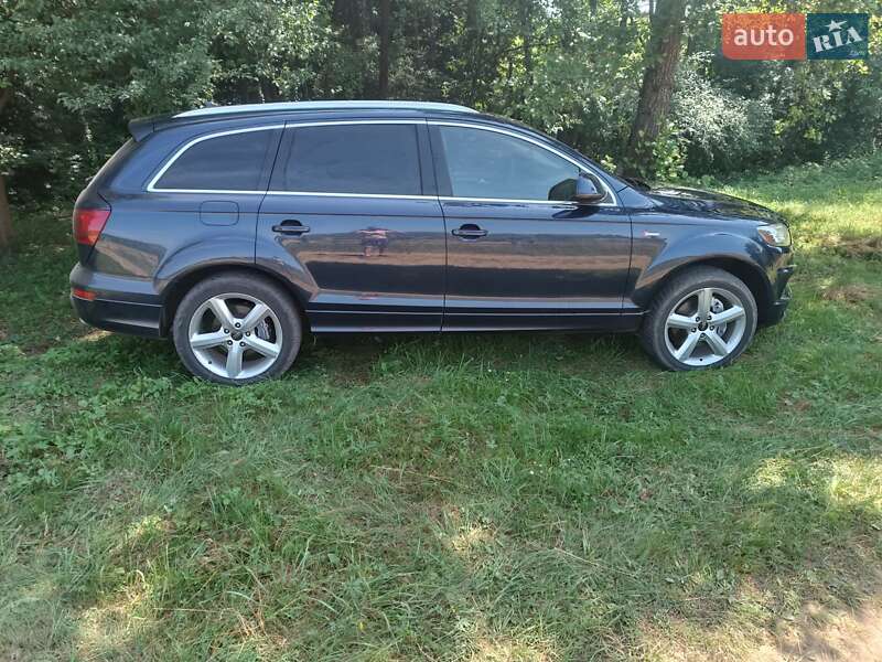 Внедорожник / Кроссовер Audi Q7 2013 в Мукачево