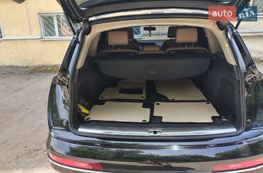 Внедорожник / Кроссовер Audi Q7 2013 в 