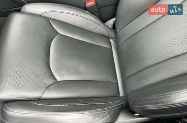 Позашляховик / Кросовер Audi Q7 2017 в 