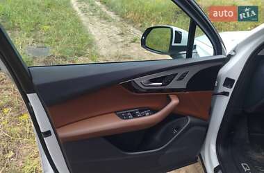 Внедорожник / Кроссовер Audi Q7 2019 в 