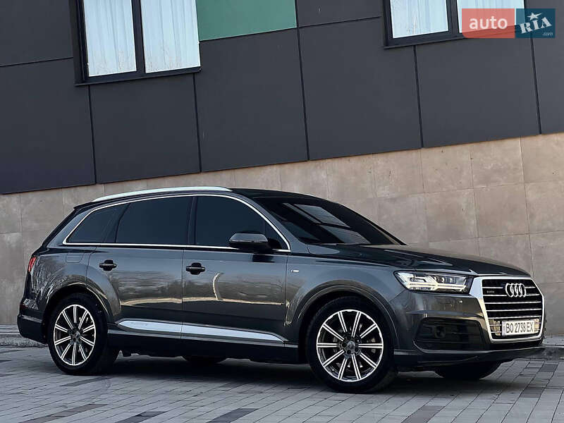 Позашляховик / Кросовер Audi Q7 2016 в Тернополі