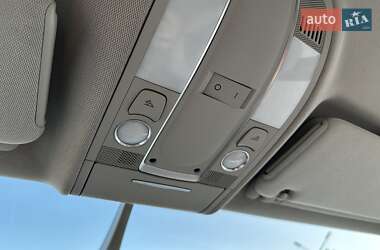 Внедорожник / Кроссовер Audi Q7 2011 в 