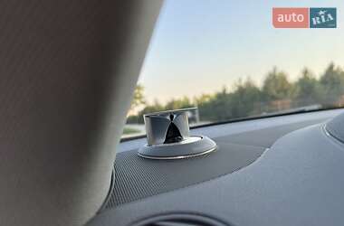 Внедорожник / Кроссовер Audi Q7 2011 в 