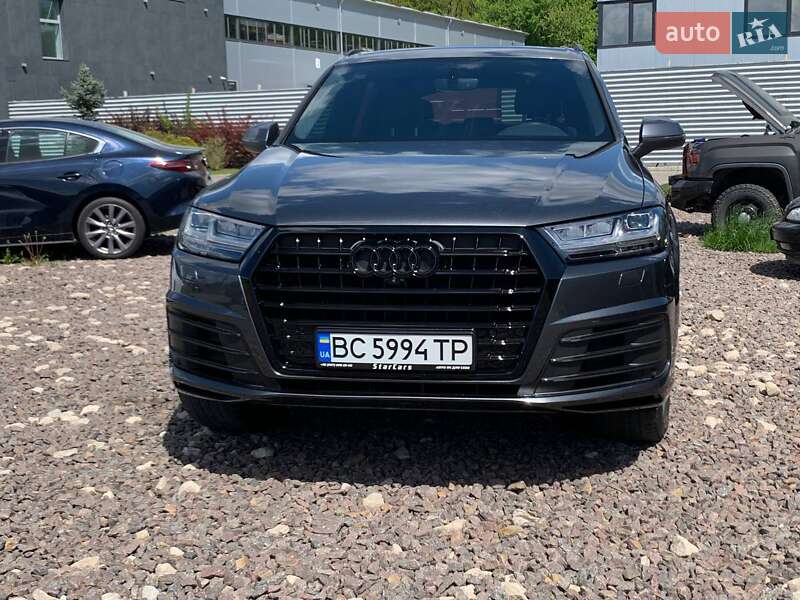 Внедорожник / Кроссовер Audi Q7 2017 в Львове