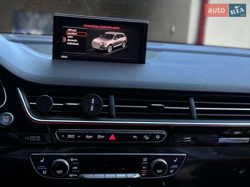 Внедорожник / Кроссовер Audi Q7 2016 в Львове