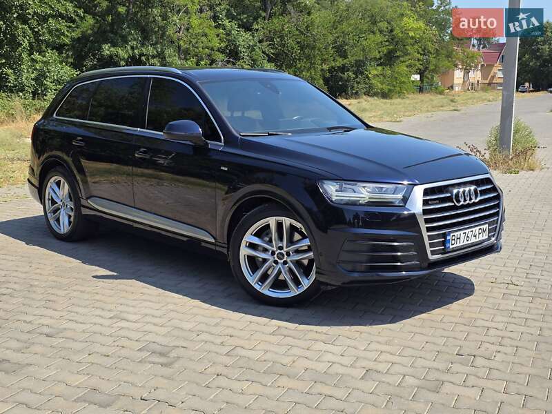 Audi Q7 2016