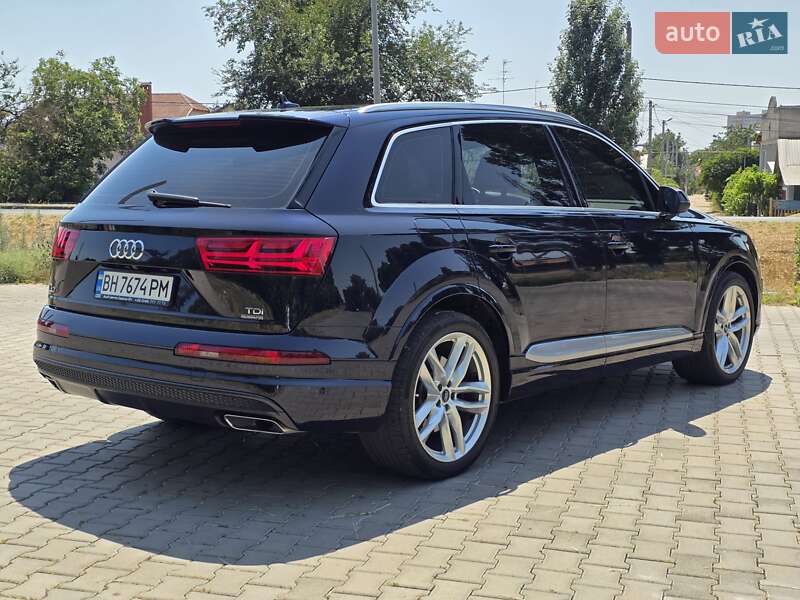 Внедорожник / Кроссовер Audi Q7 2016 в Одессе