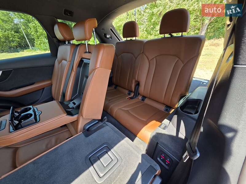 Внедорожник / Кроссовер Audi Q7 2016 в Одессе фото 25 Внедорожник / Кроссовер Audi Q7 2016 в Одессе