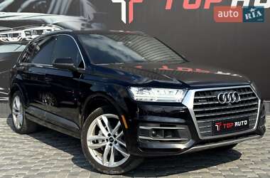 Внедорожник / Кроссовер Audi Q7 2017 в 