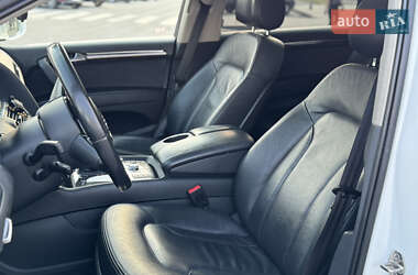Внедорожник / Кроссовер Audi Q7 2012 в 