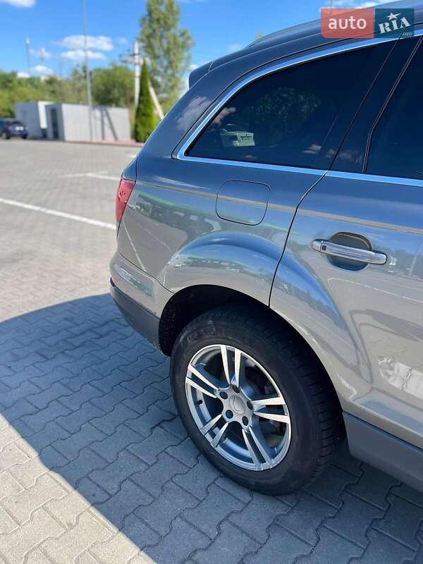Внедорожник / Кроссовер Audi Q7 2014 в Житомире
